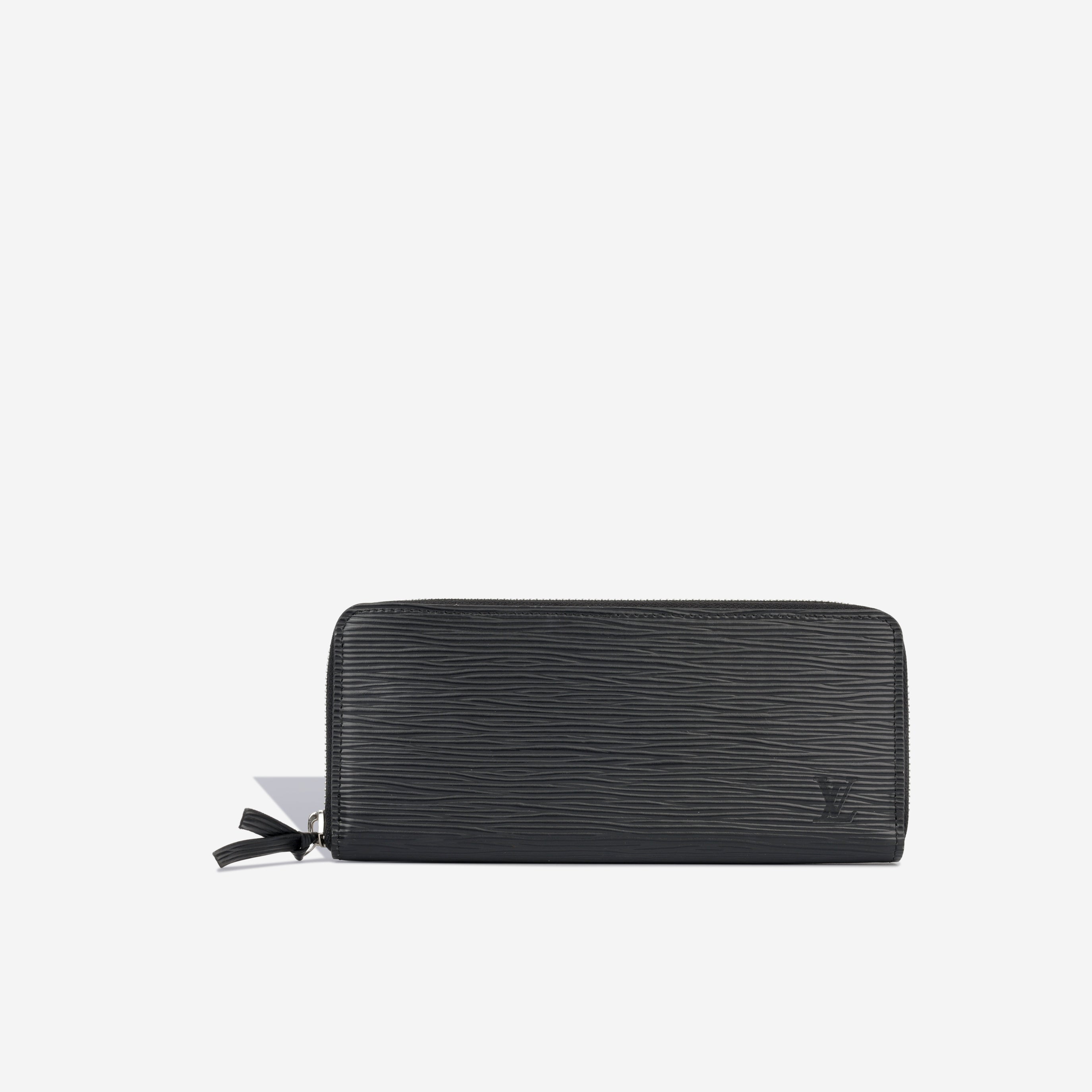 Louis Vuitton - Clemence Wallet - Black Epi Leather SHW – Bagista