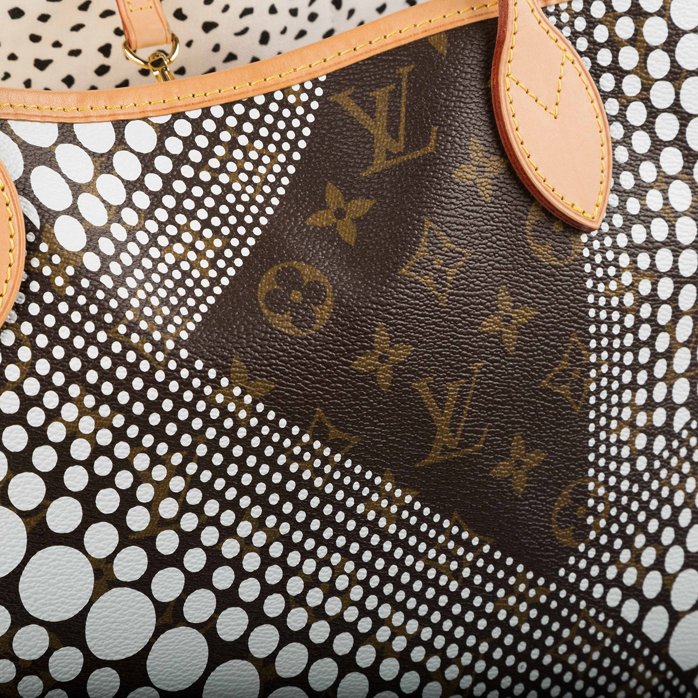 Louis Vuitton Brown, Pattern Print x Yayoi Kusama Waves Neverfull mm