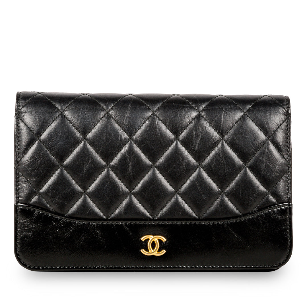Chanel - Gabrielle Wallet on Chain - Black - Pre-Loved