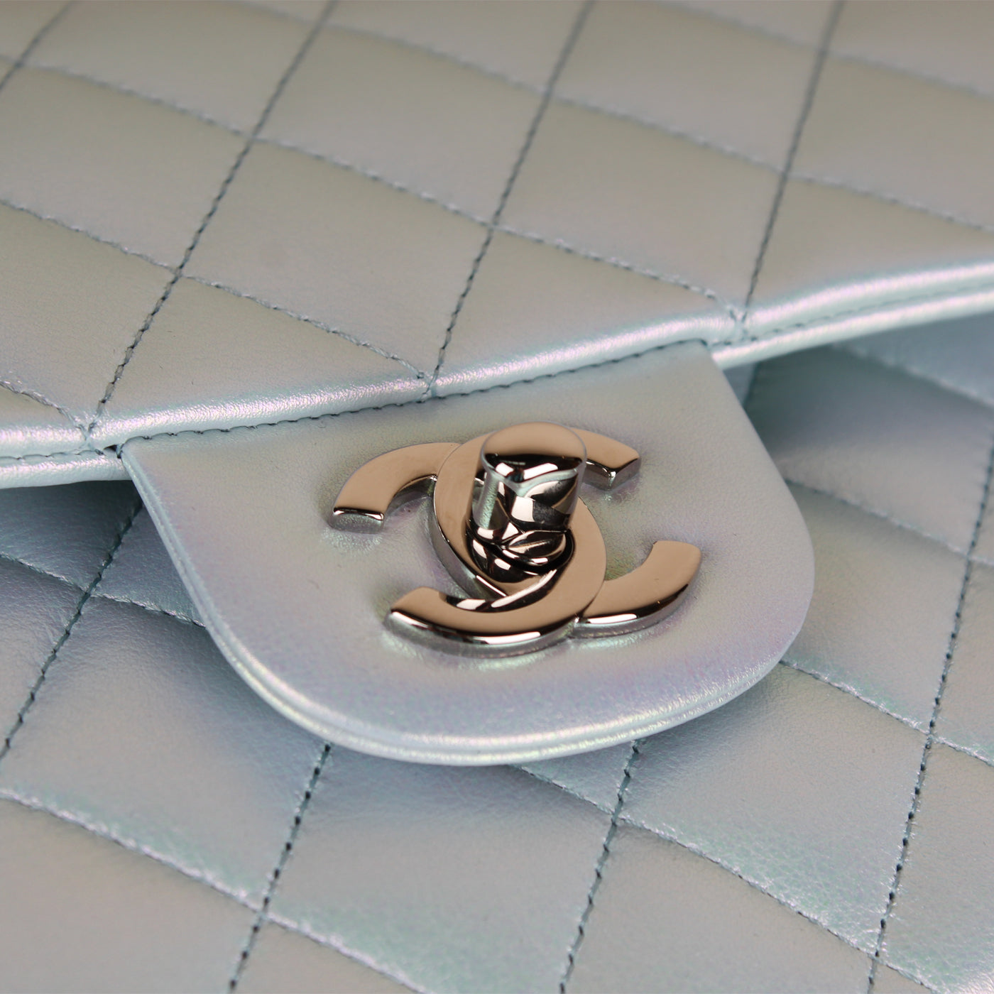 Classic Flap Bag - Medium