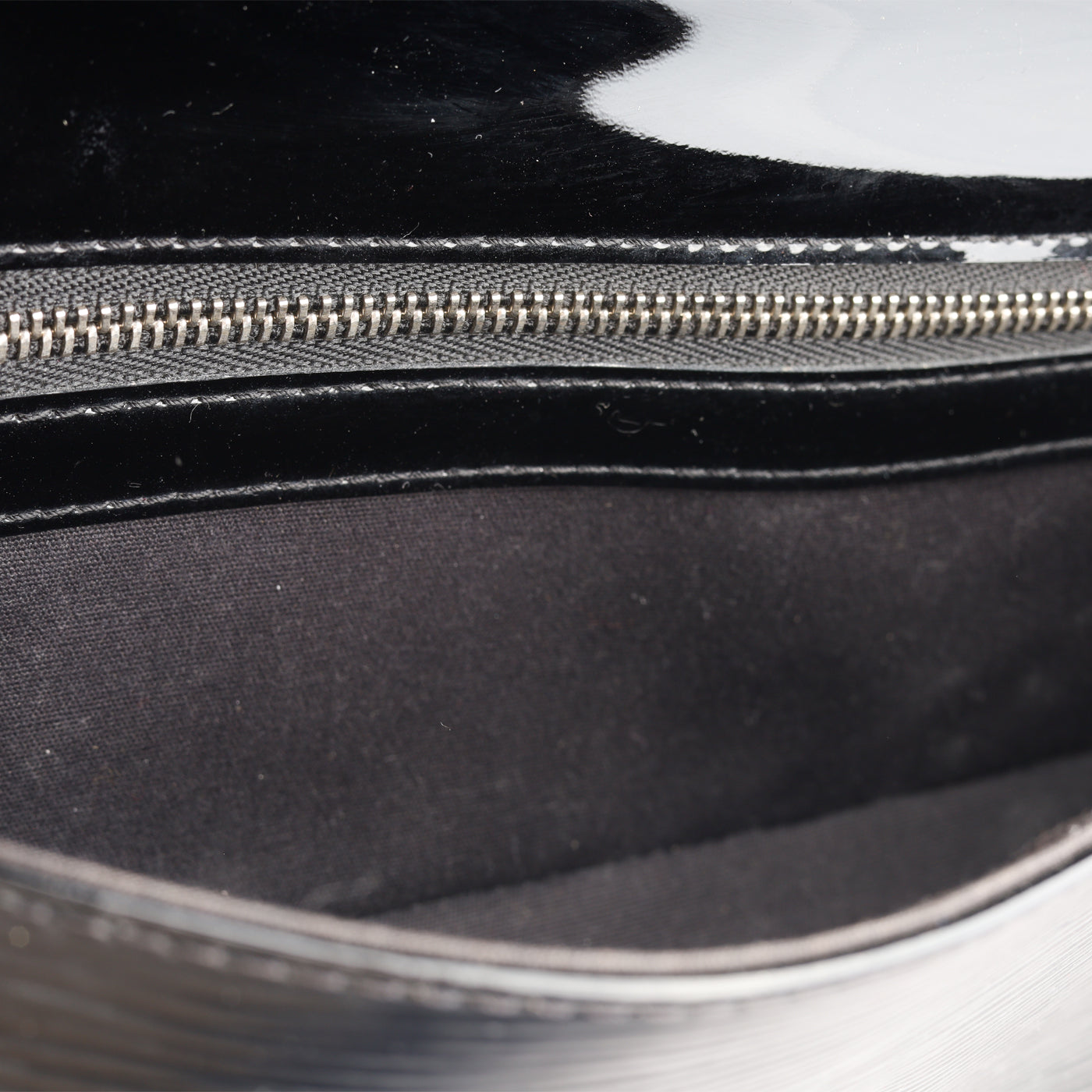 Louis Vuitton Electric EPI Leather Sobe Clutch