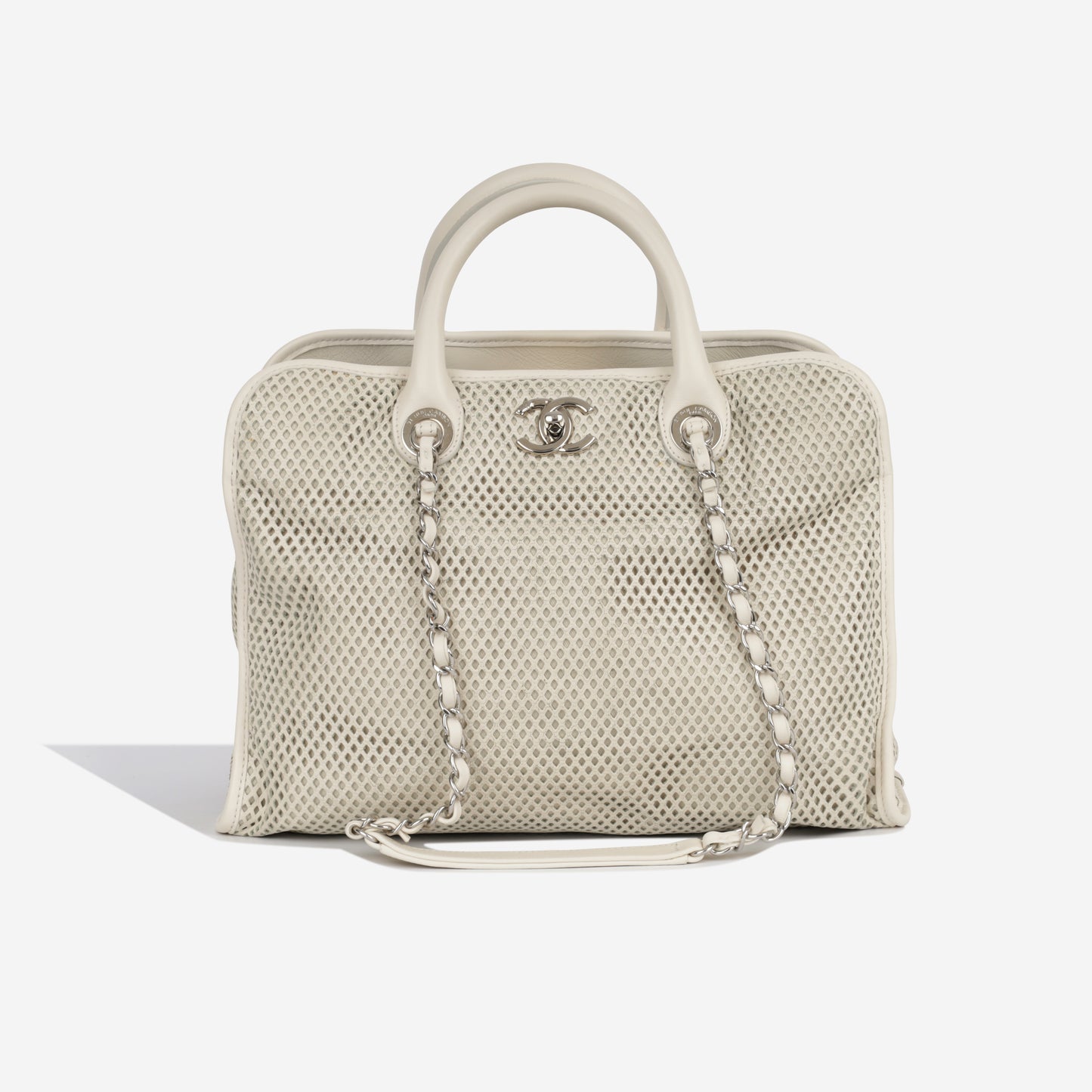 Chanel Up In The Air Tote White SHW Pre-Loved – Bagista