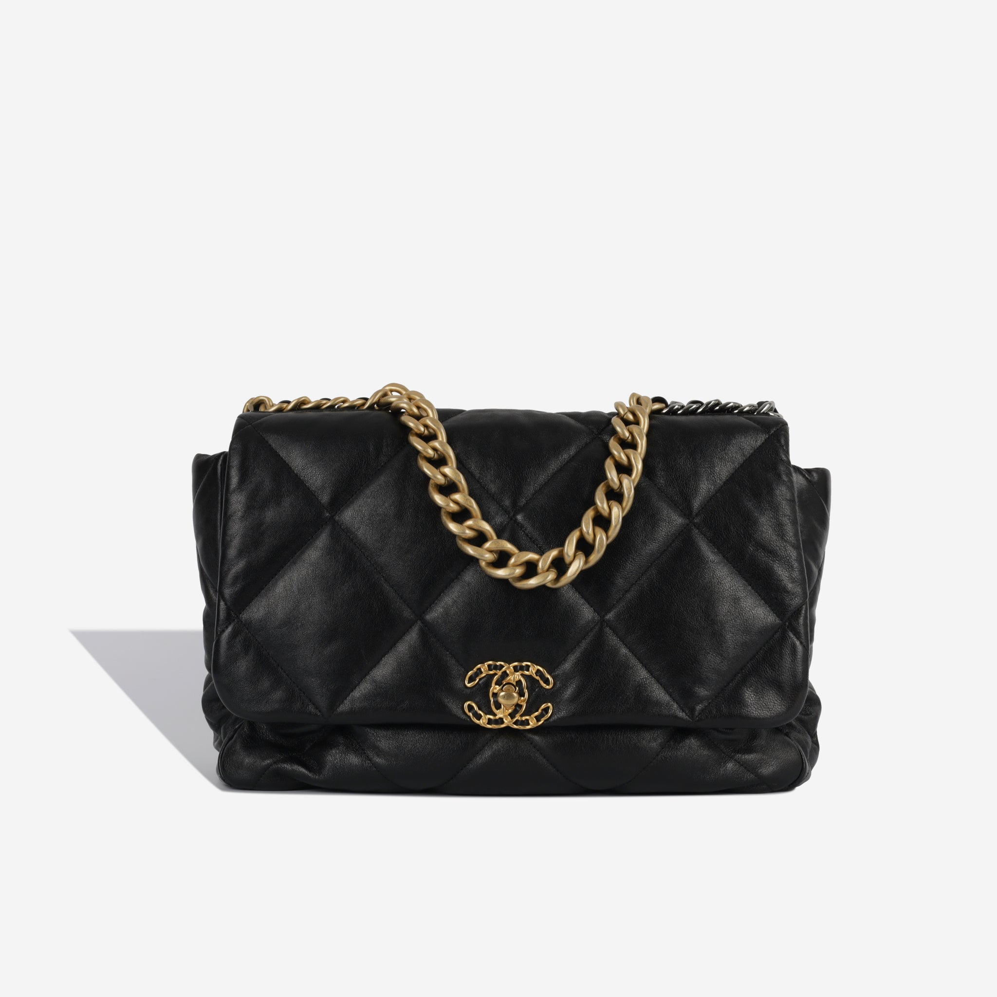 Chanel - 19 Flap Bag - Maxi - Black Goatskin - Pre-Loved