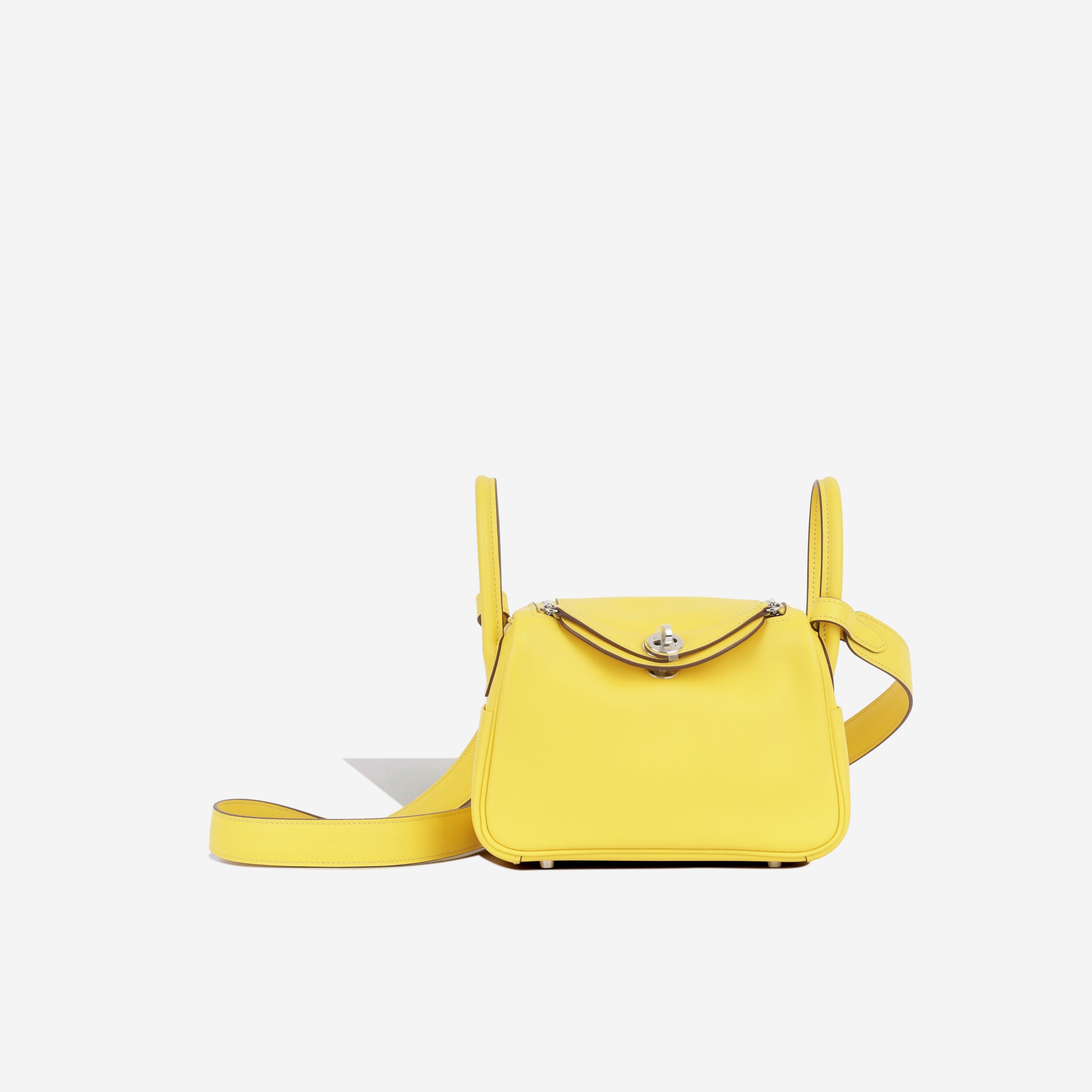 Hermes Jaune De Naples - 19 For Sale on 1stDibs