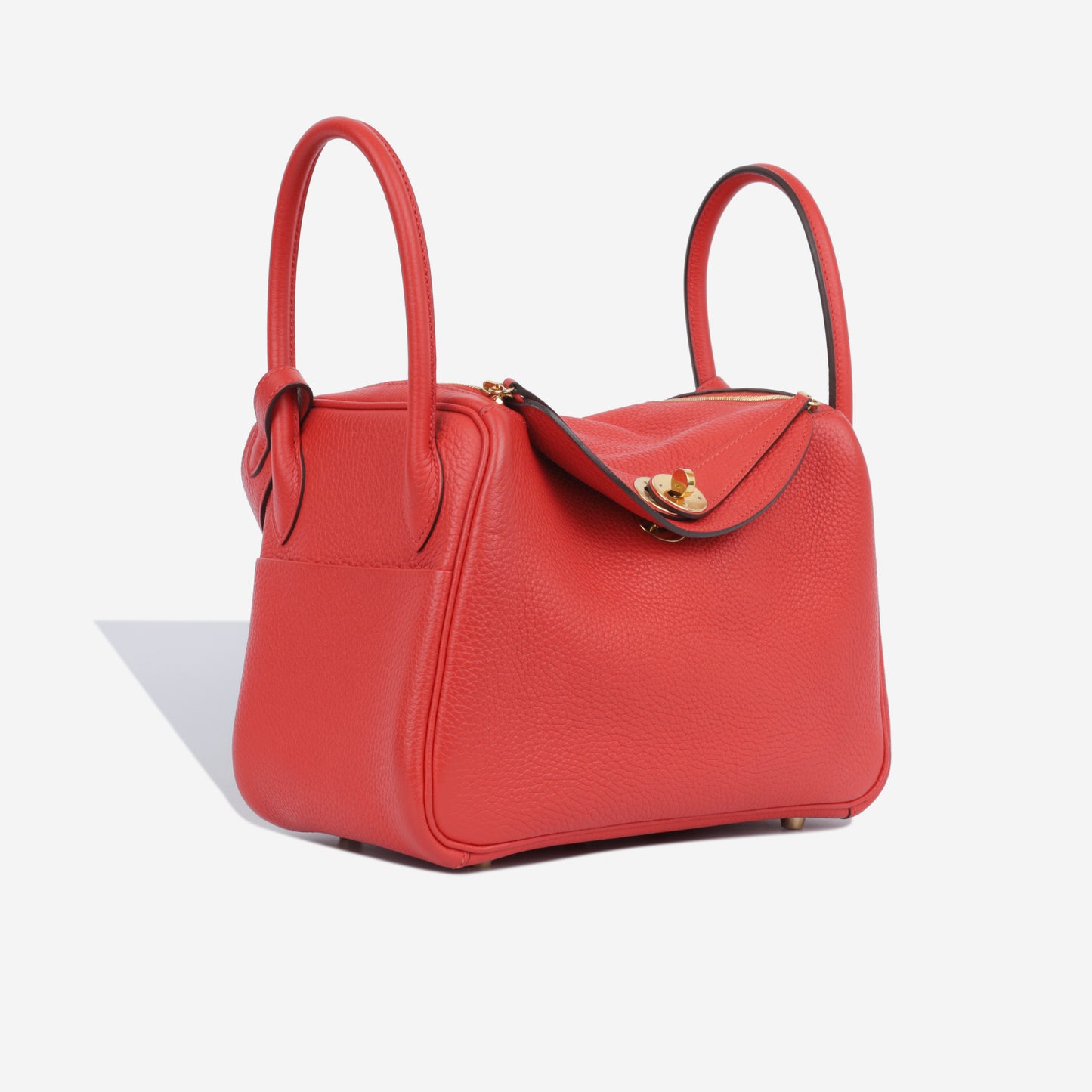 Lindy 26 - Rouge Casaque