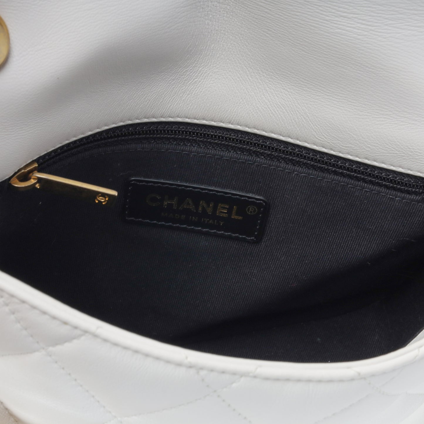 Lacquered Chain Flap Bag - White Lambskin