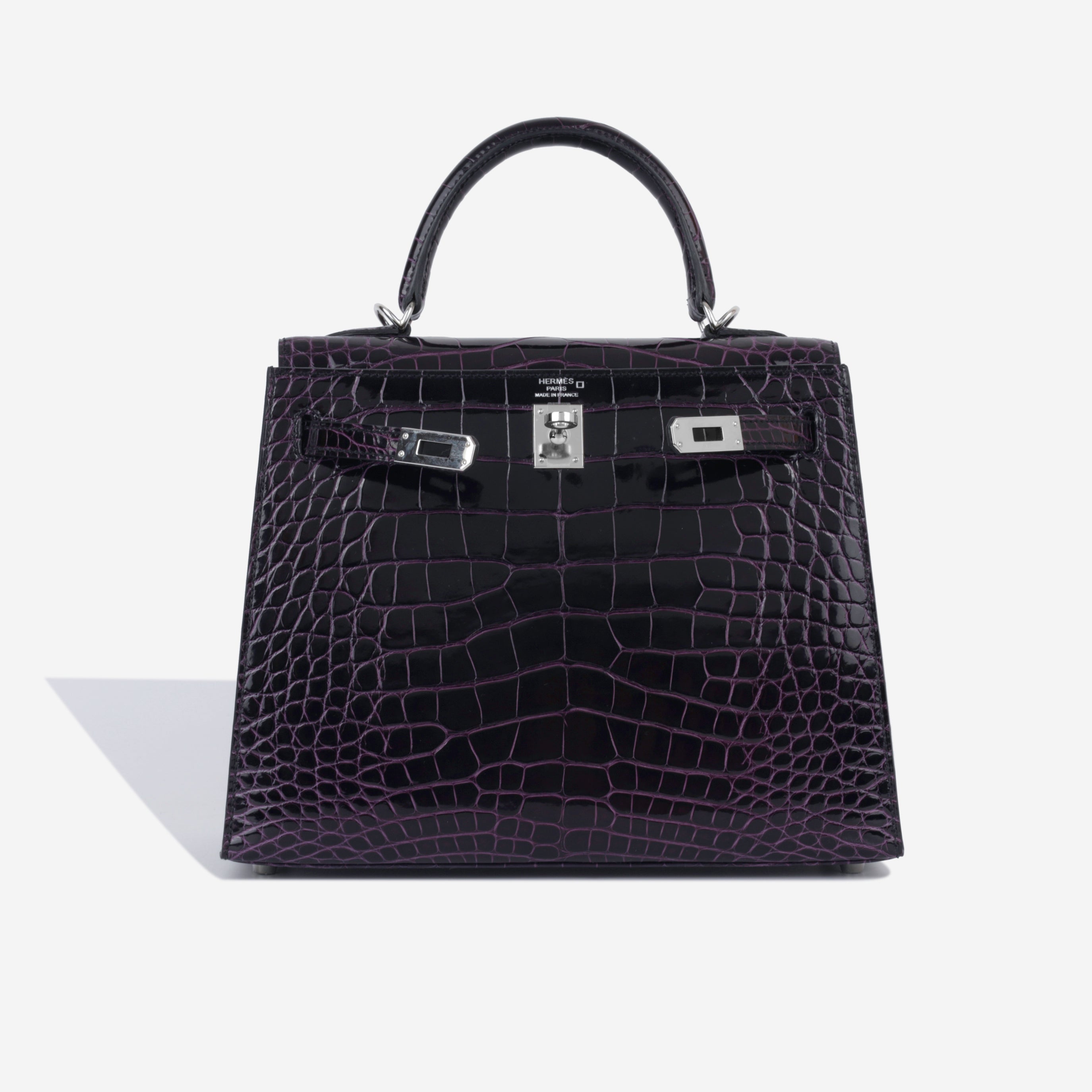 Hermès - Kelly 25 - Aubergine Shiny Croc - PHW - Immaculate