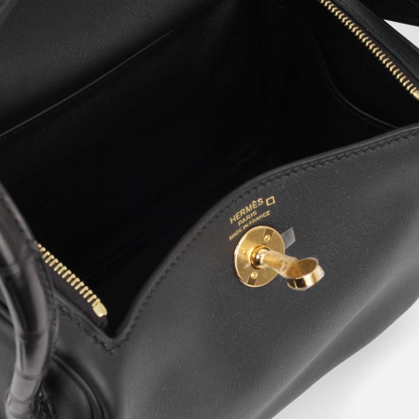 Mini Lindy - Noir Touch